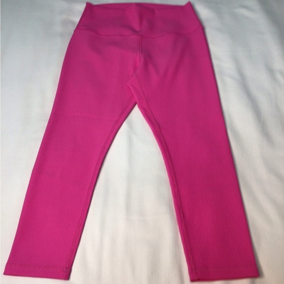 ZYIA Hot Pink Leggings Stretchy Moisture-Wicking Women’s Size 12 - Picture 1 of 5